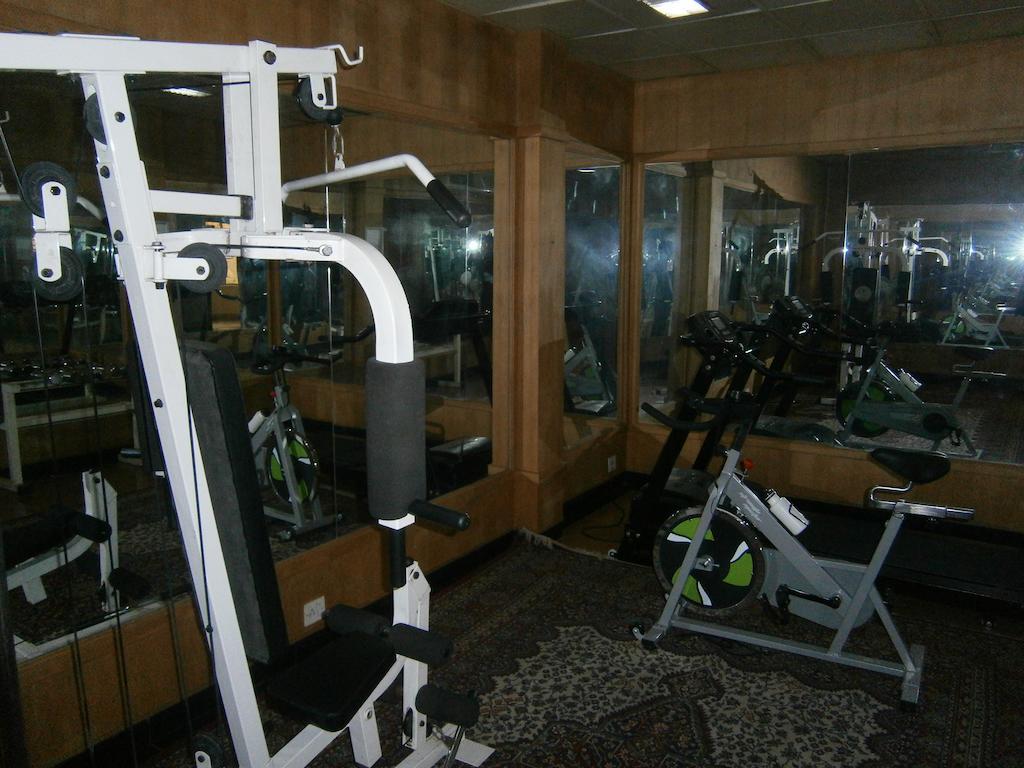 Quality Airport Hotels Недумбассери Экстерьер фото