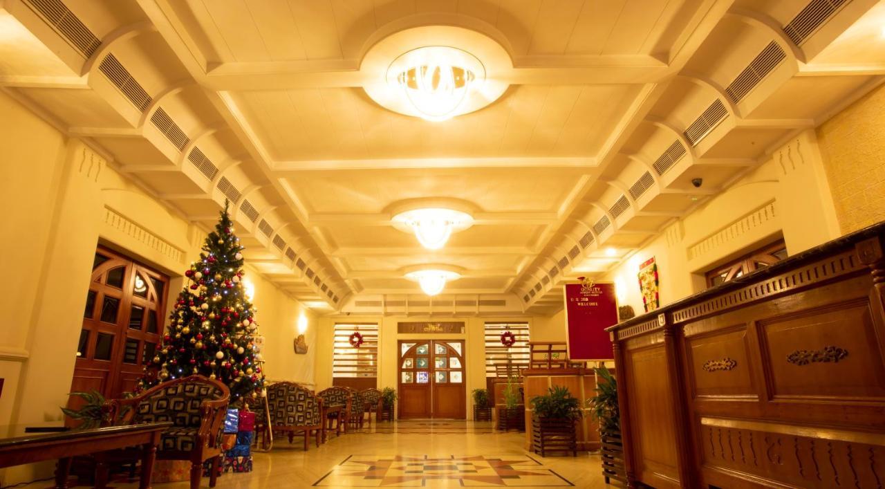 Quality Airport Hotels Недумбассери Экстерьер фото